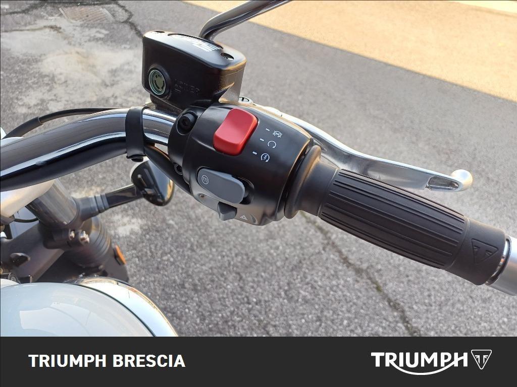 TRIUMPH Bonneville 1200 Speedmaster E5